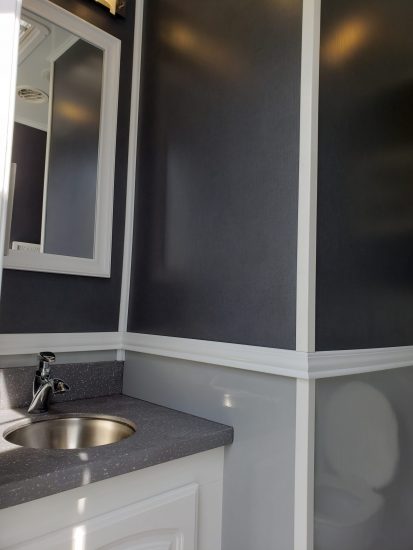Luxury Restroom Trailers for Rent